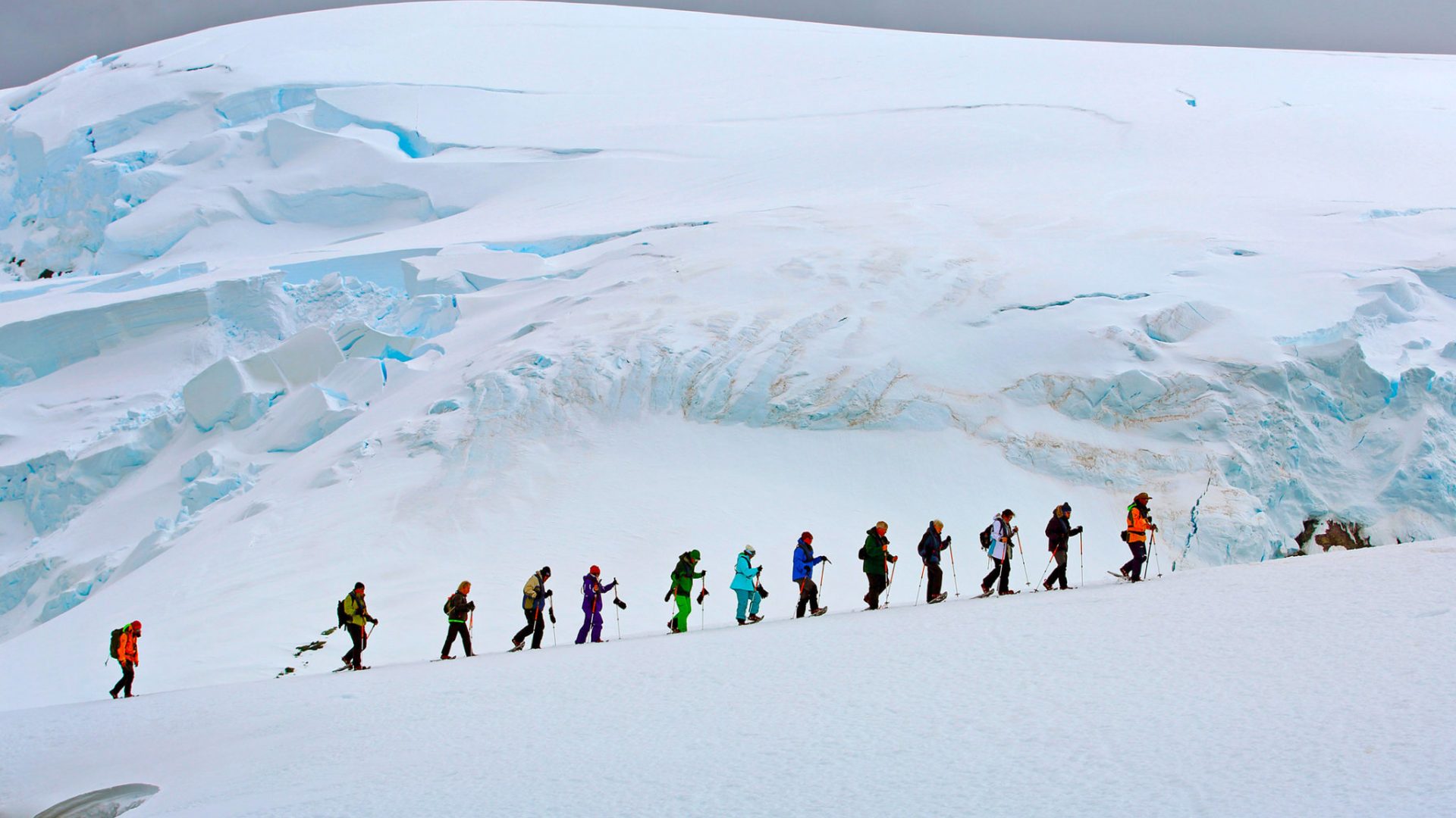 Bru & Bru: aero crucero Antarctica XXI en la Antártida, paseo con raquetas por la Antártida