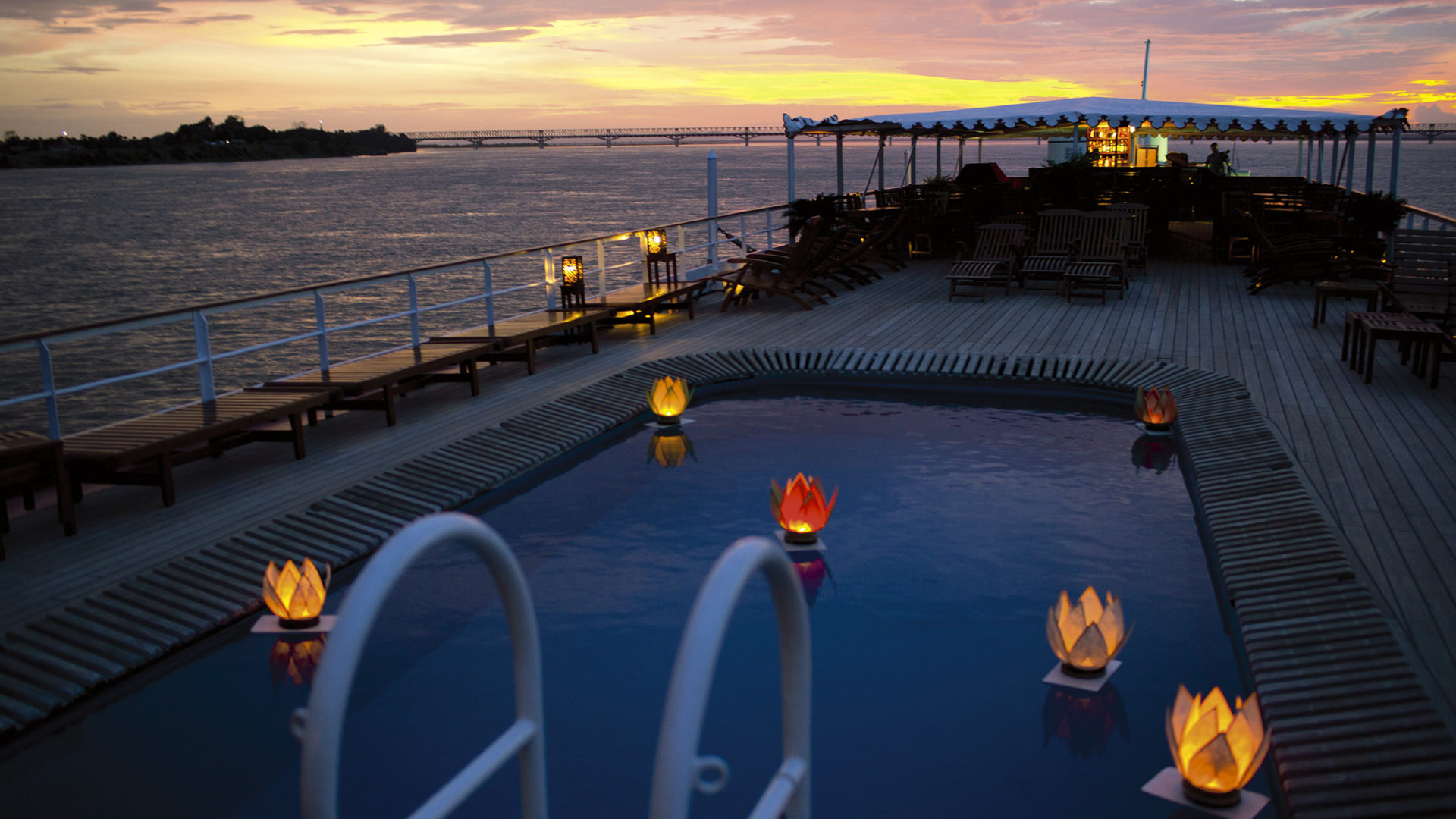 belmond road to mandalay