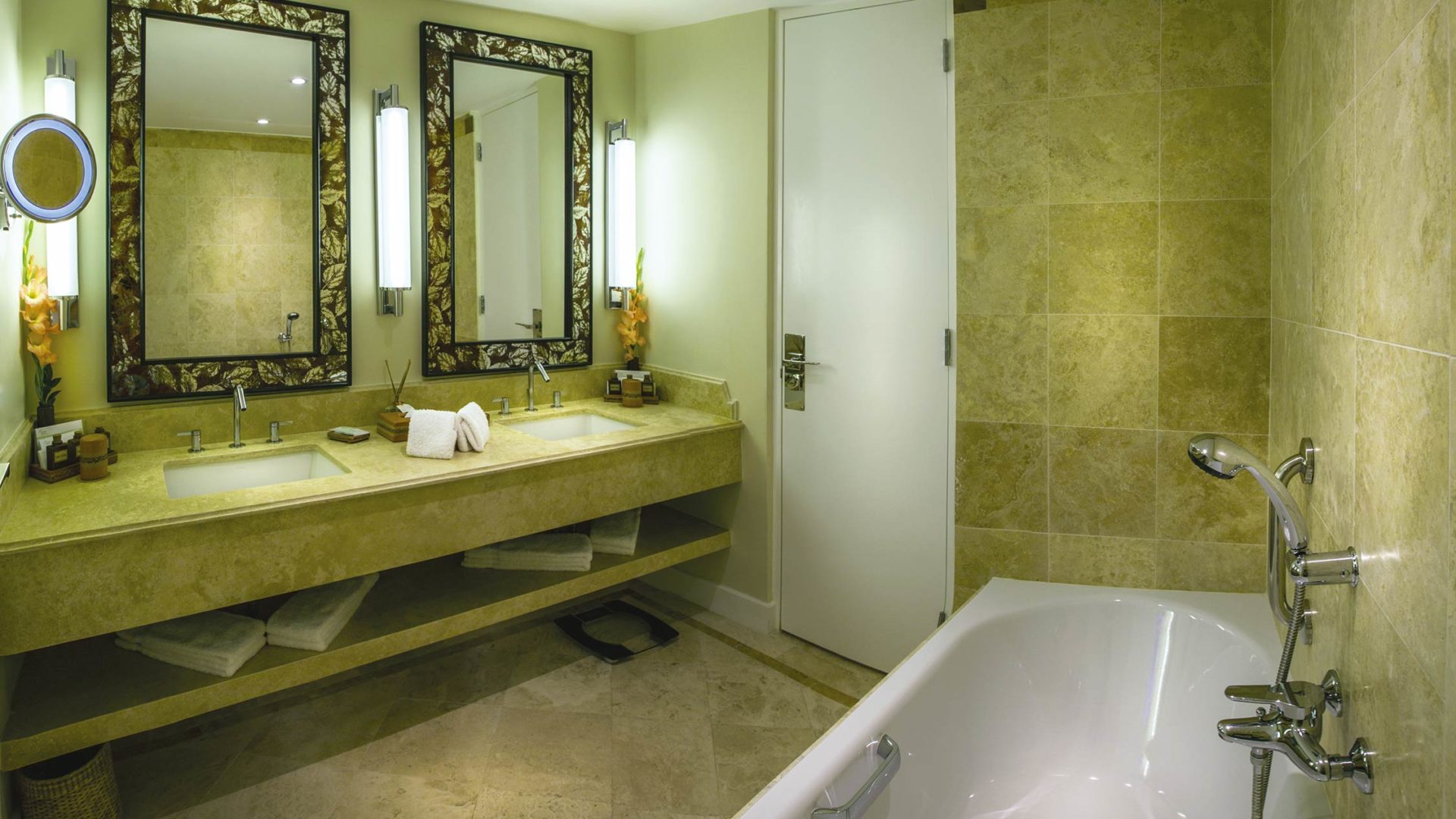 belmond sanctuary lodge