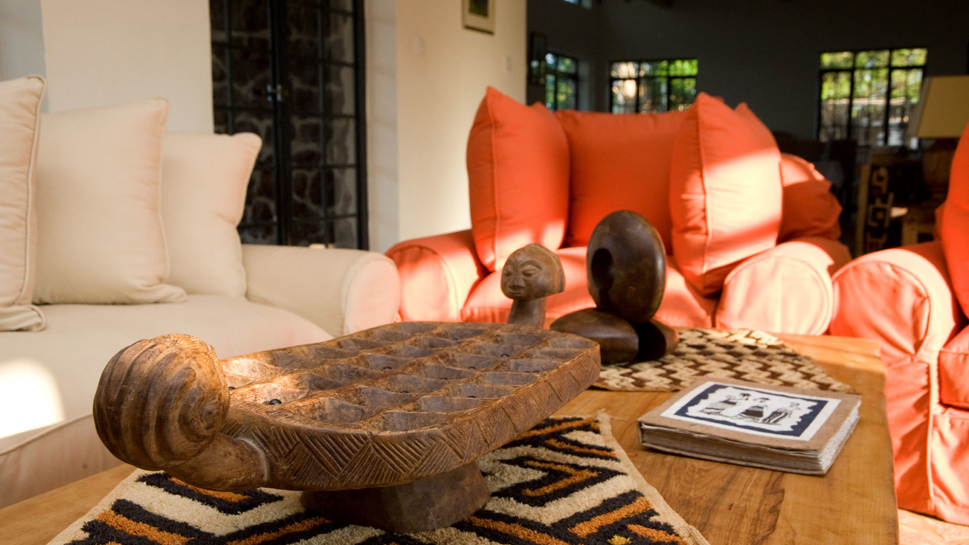 clouds mountain gorilla lodge