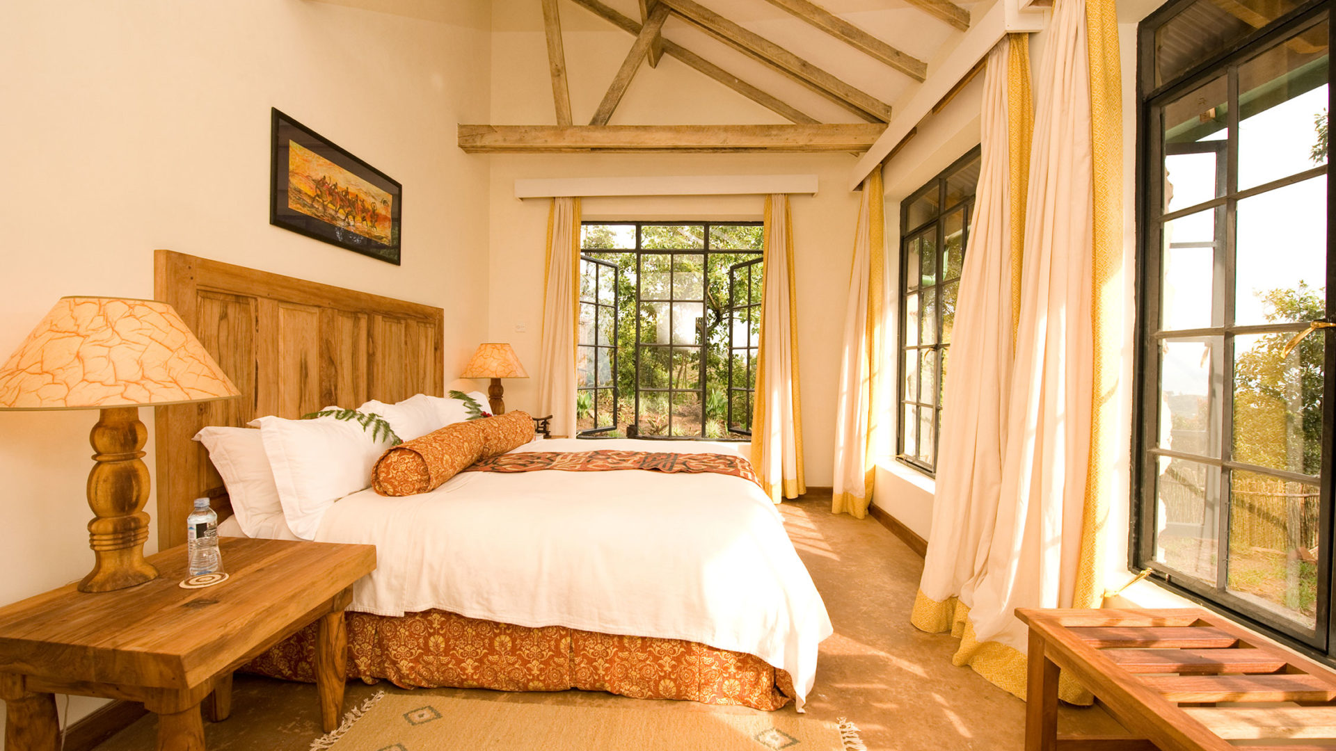 clouds mountain gorilla lodge