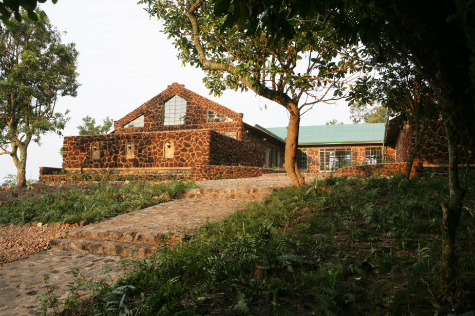 clouds mountain gorilla lodge
