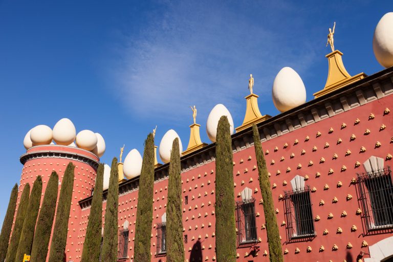 Dalí in one day