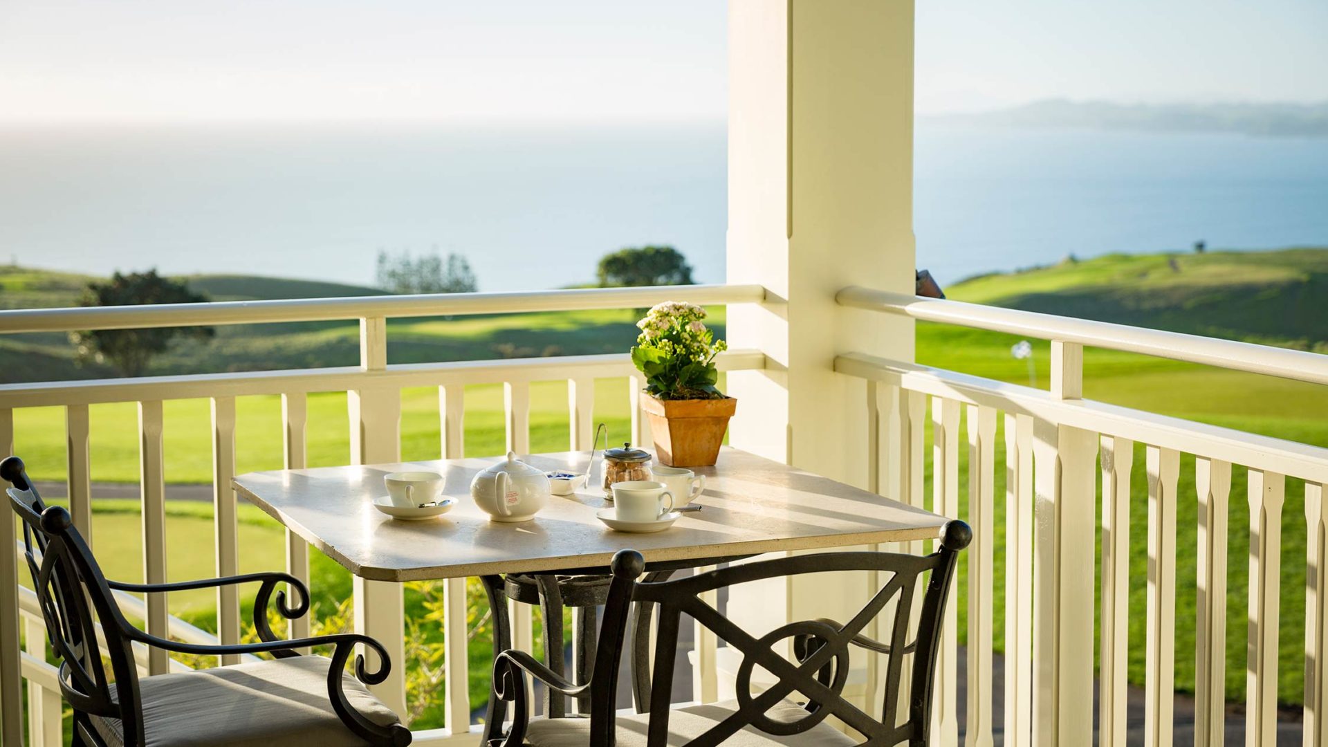 kauri cliffs