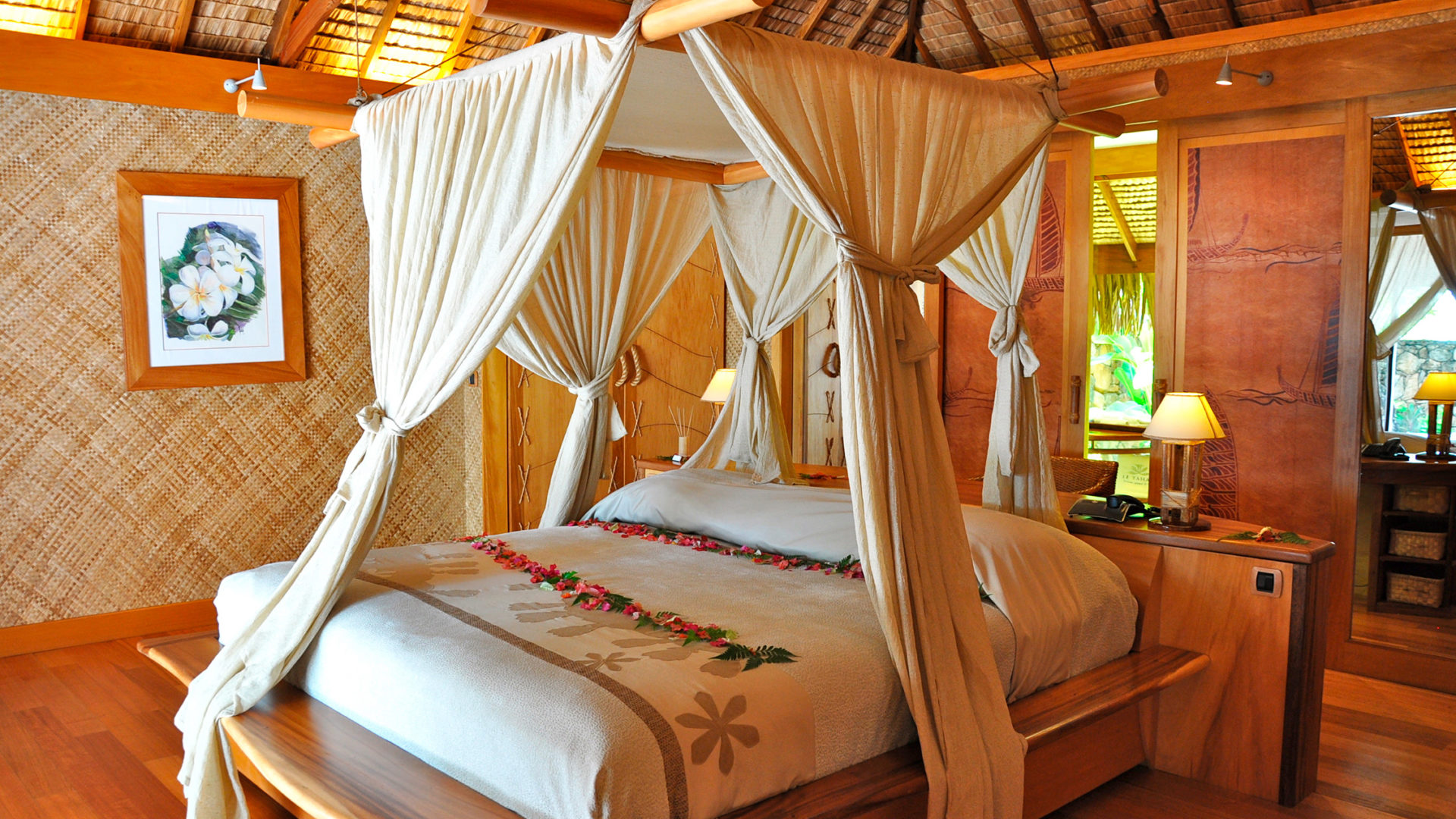 le taha'a island resort & spa