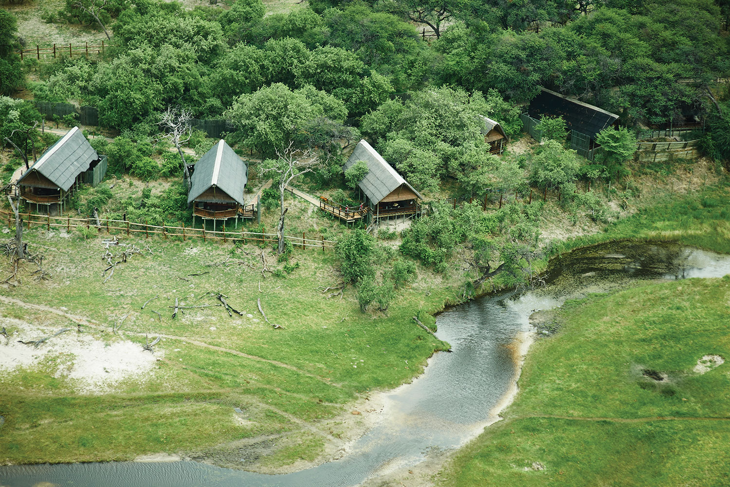 BRU&BRU Viaje exclusivo Botswana Belmond Savute Camp