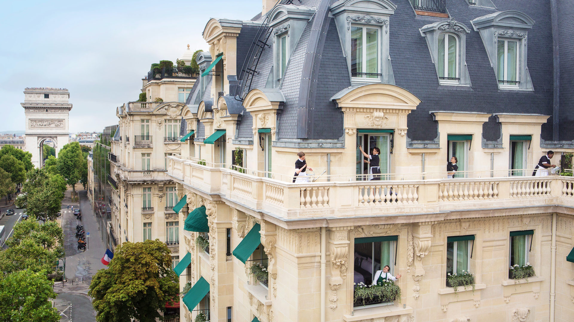 the peninsula paris