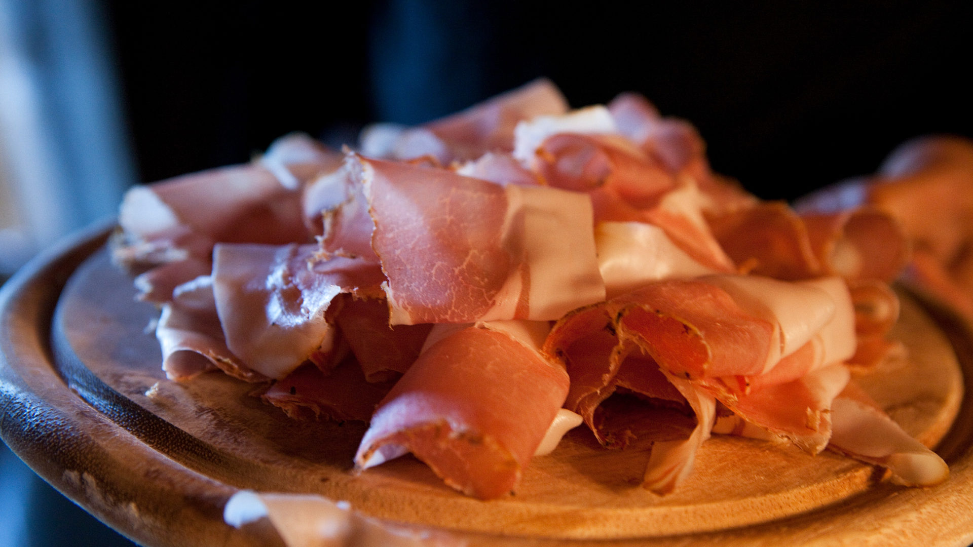 white deer san lorenzo mountain lodge