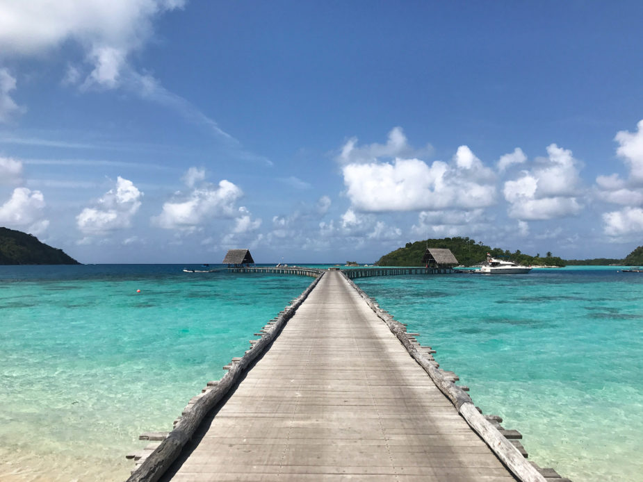 travel story ana bawah