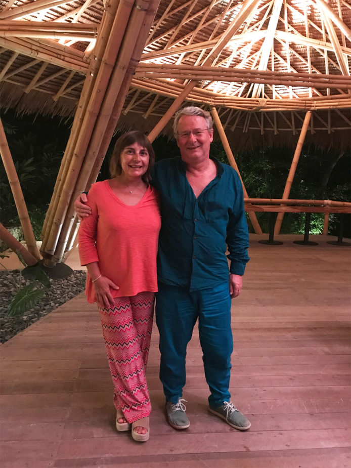 travel story ana bawah