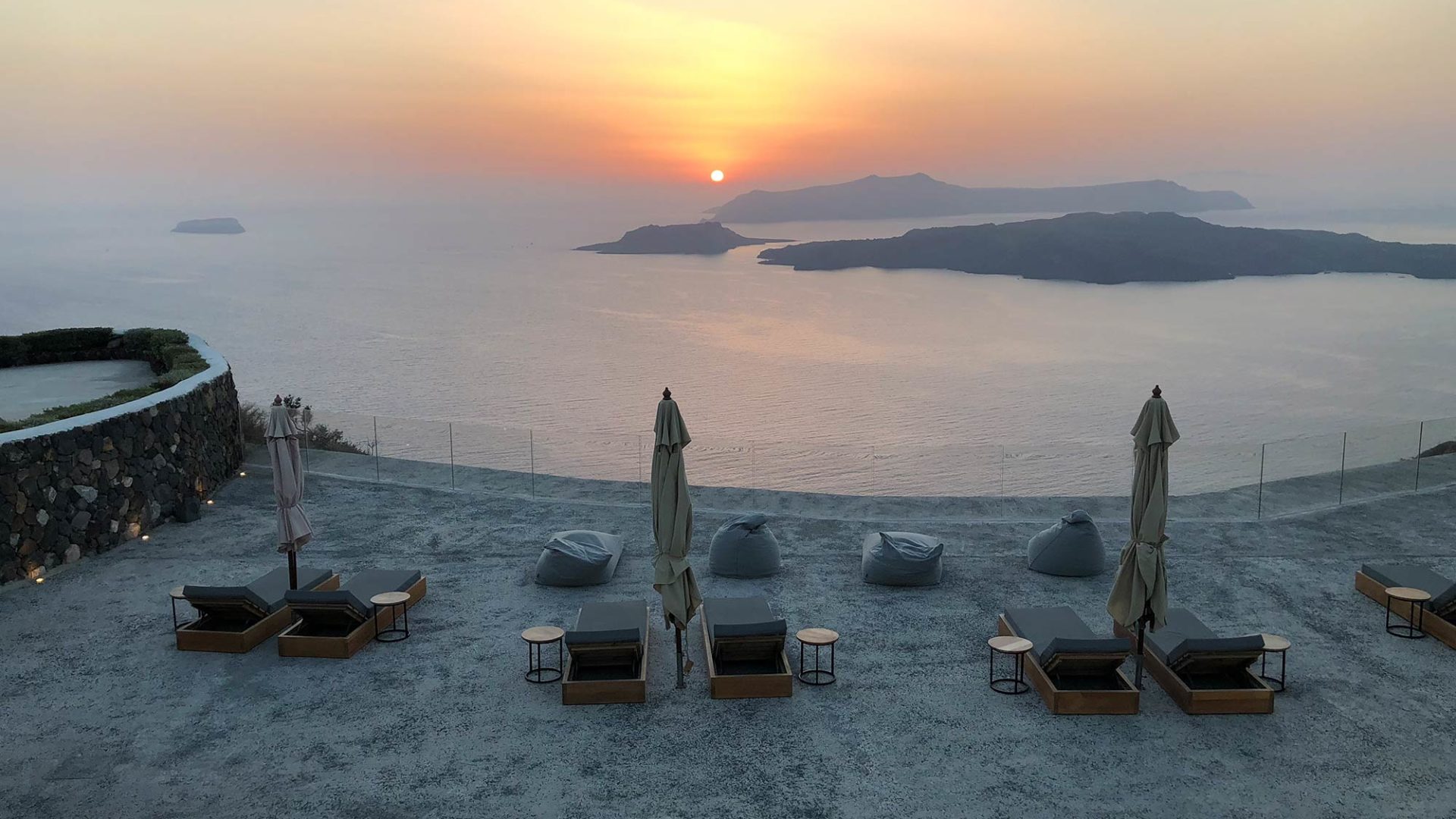 ana travel story santorini