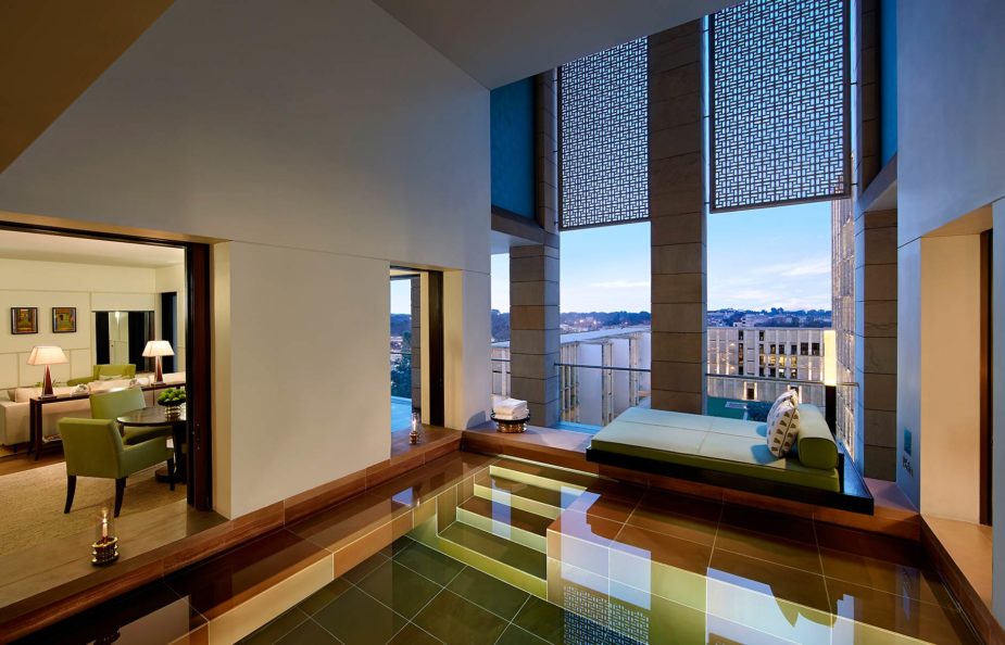 laura travel story india