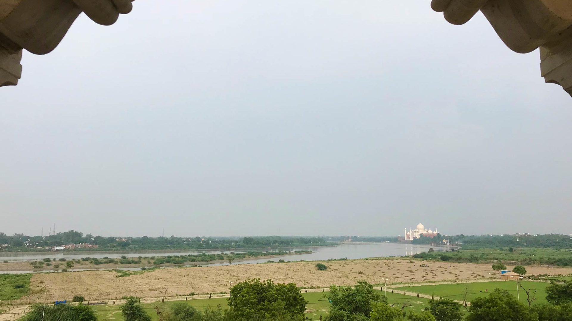 laura travel story india