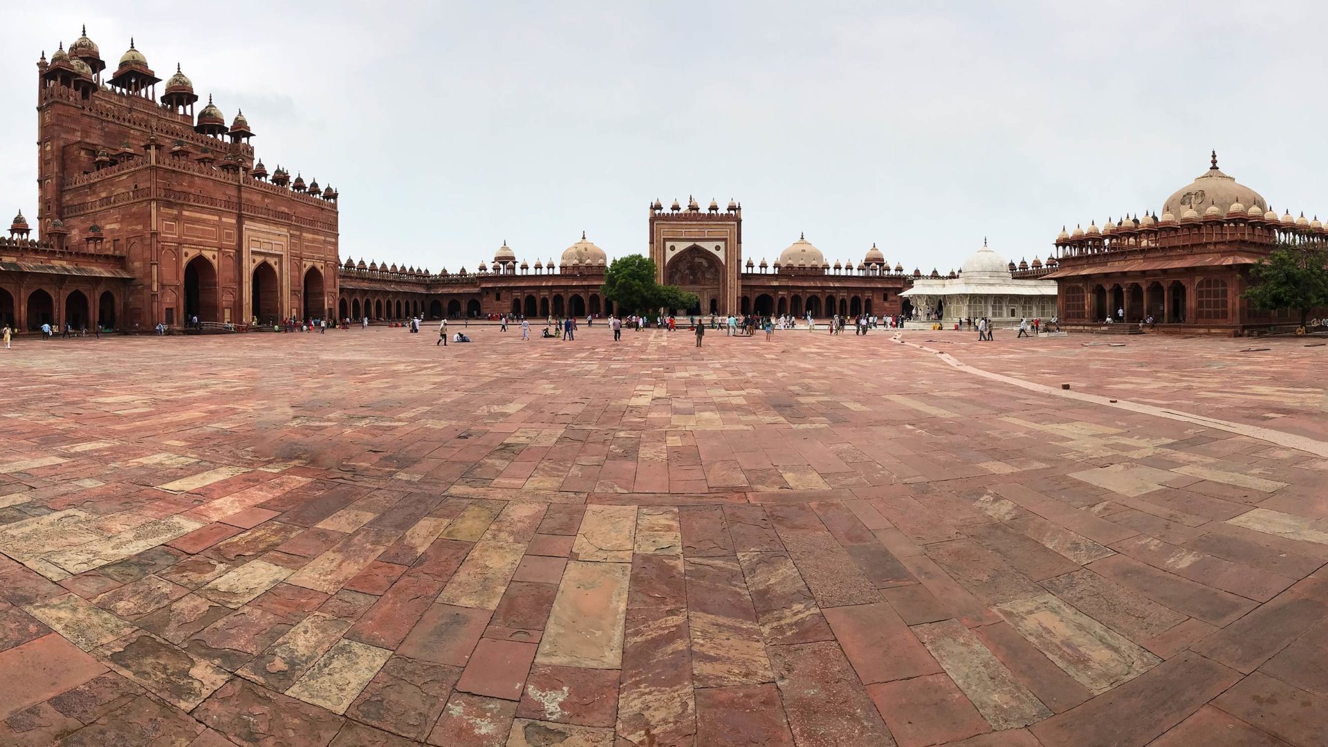 laura travel story india