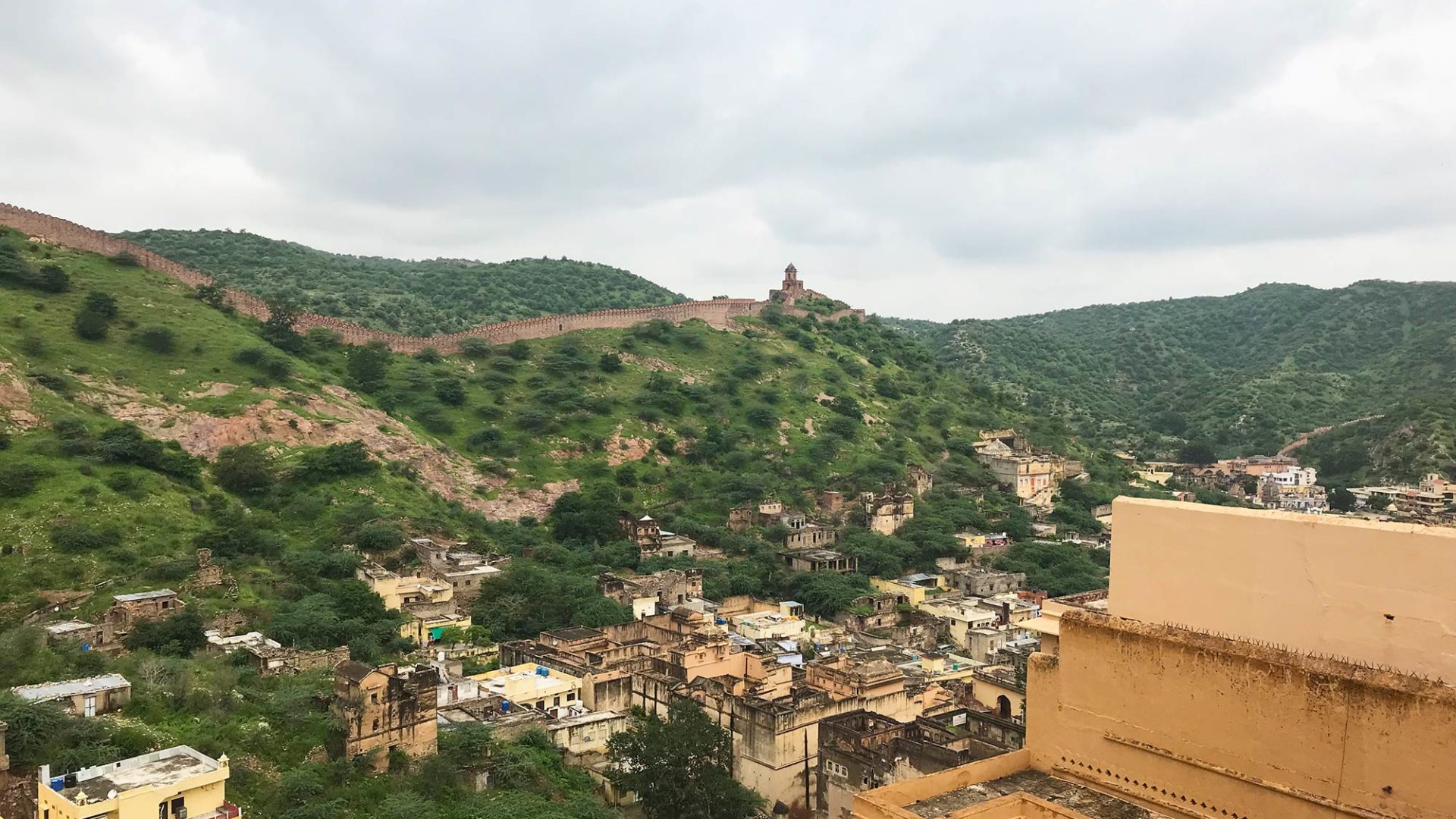 laura travel story india