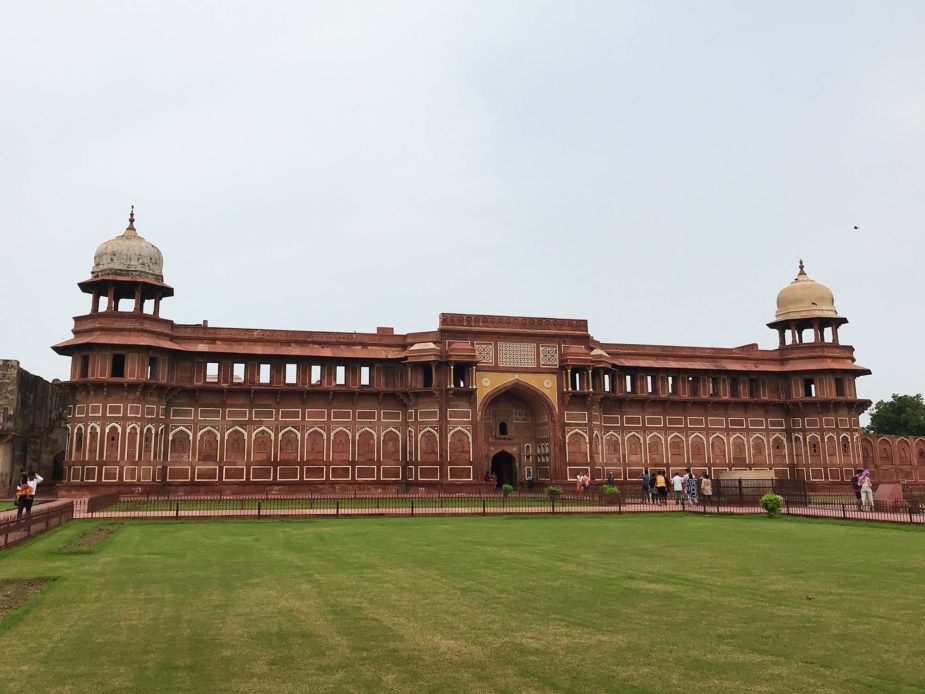 laura travel story india