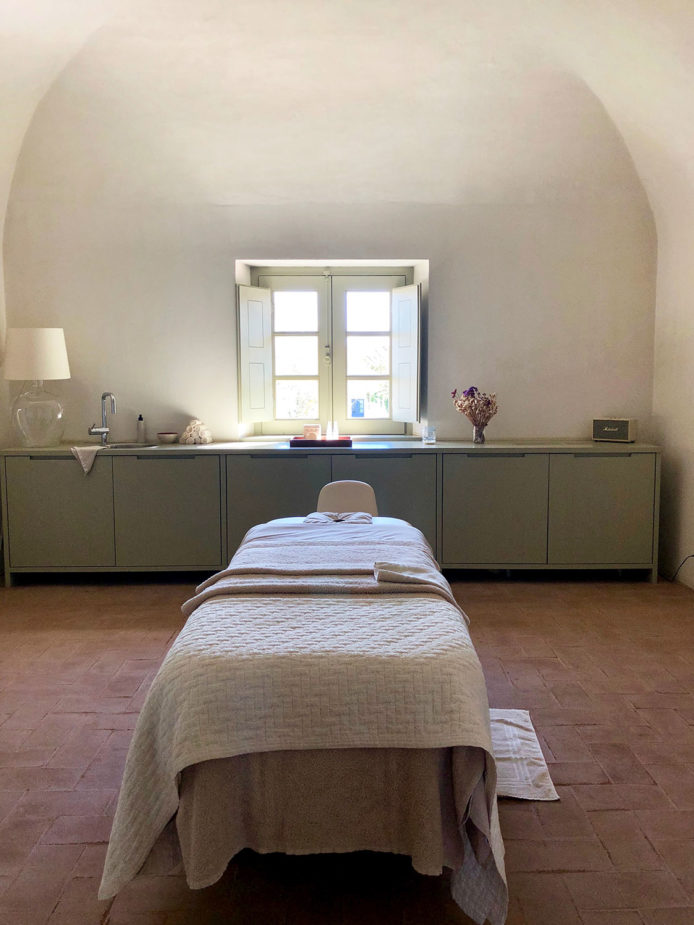 ana travel story alentejo