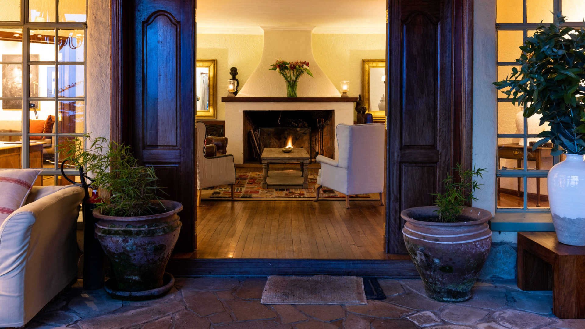 sabyinyo silverback lodge