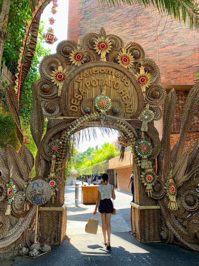 travel story ana laura bali