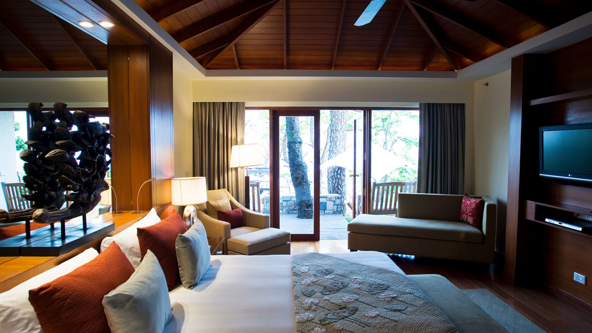 ananda in the himalayas