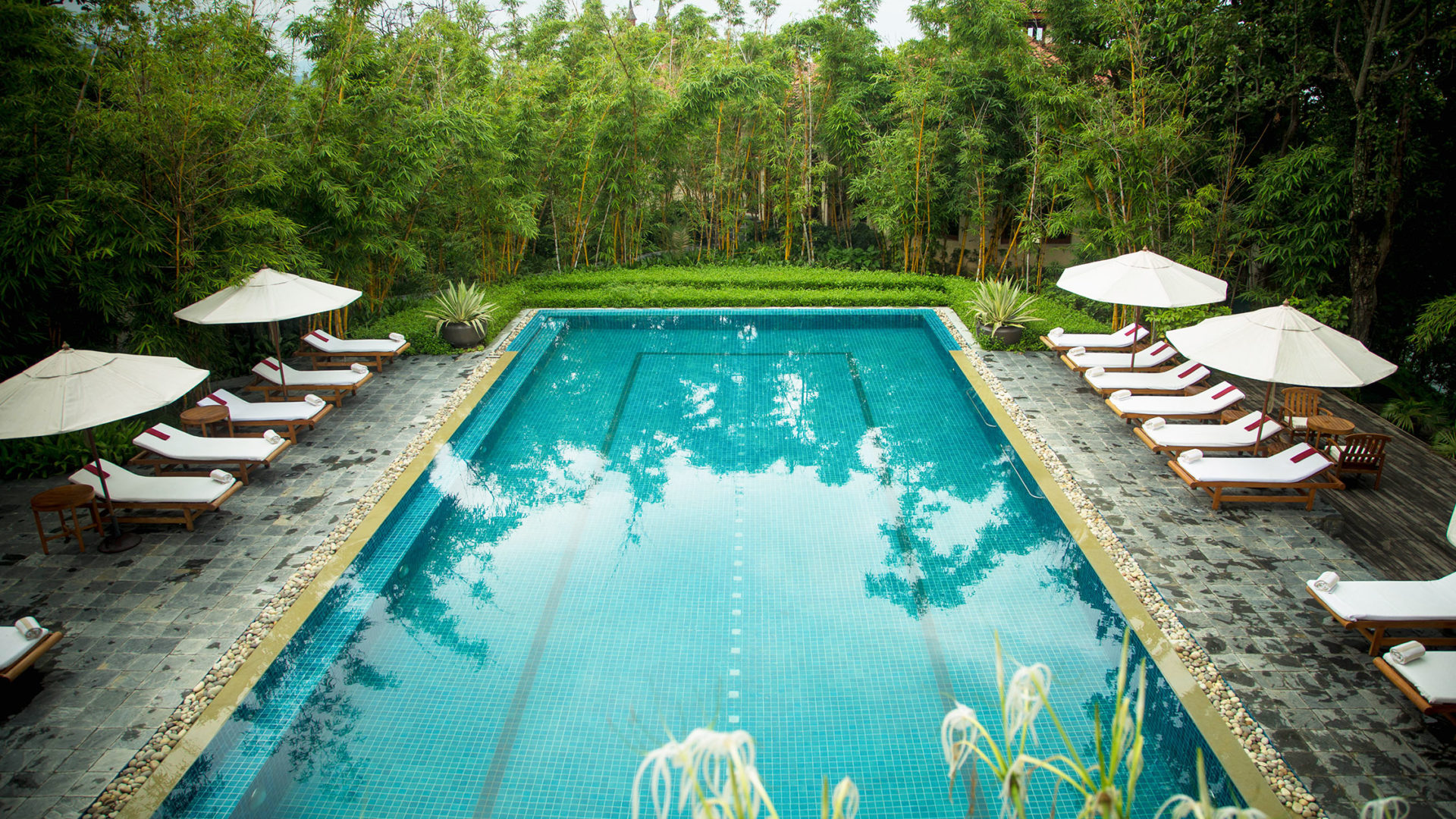 ananda in the himalayas