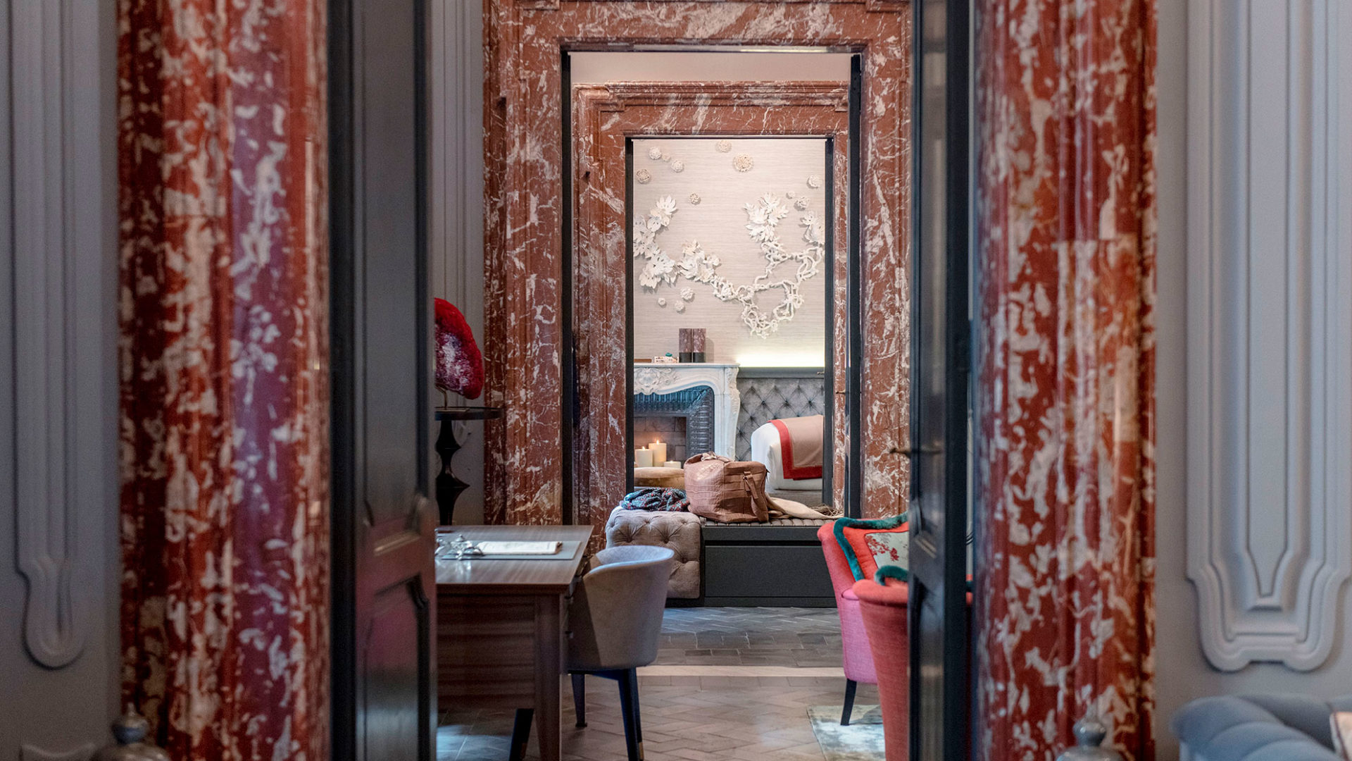 holy deer san lorenzo city lodge