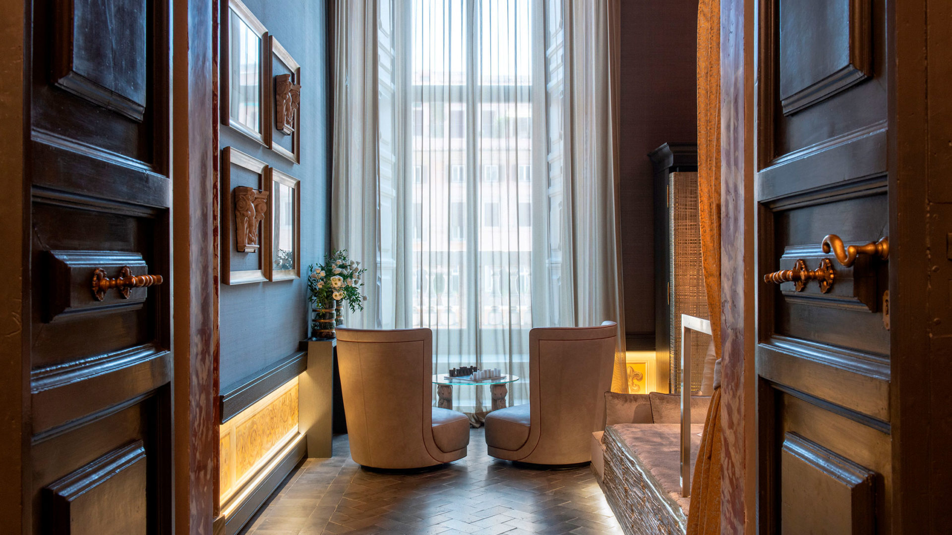 holy deer san lorenzo city lodge