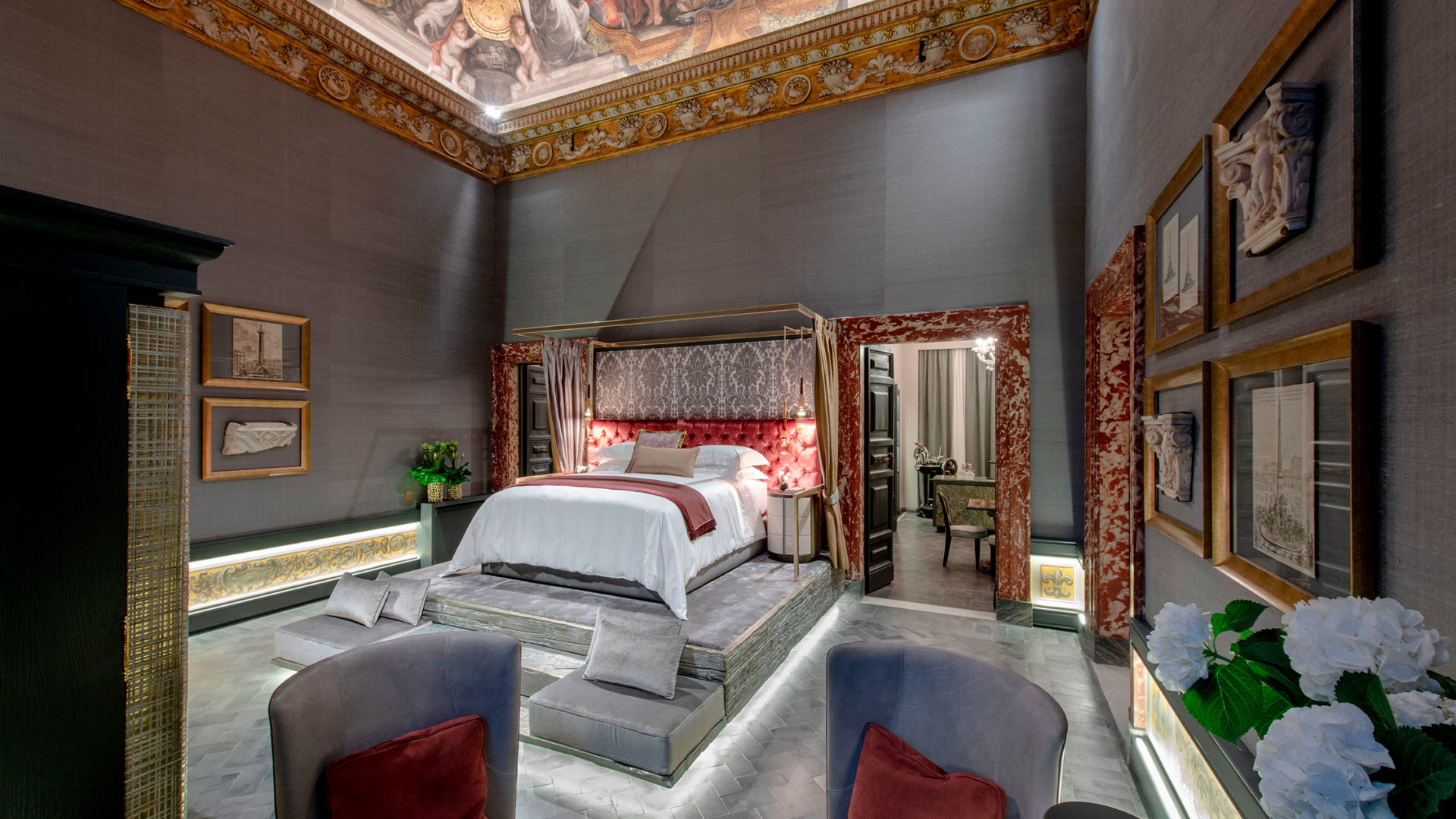 Holy Deer San Lorenzo City Lodge