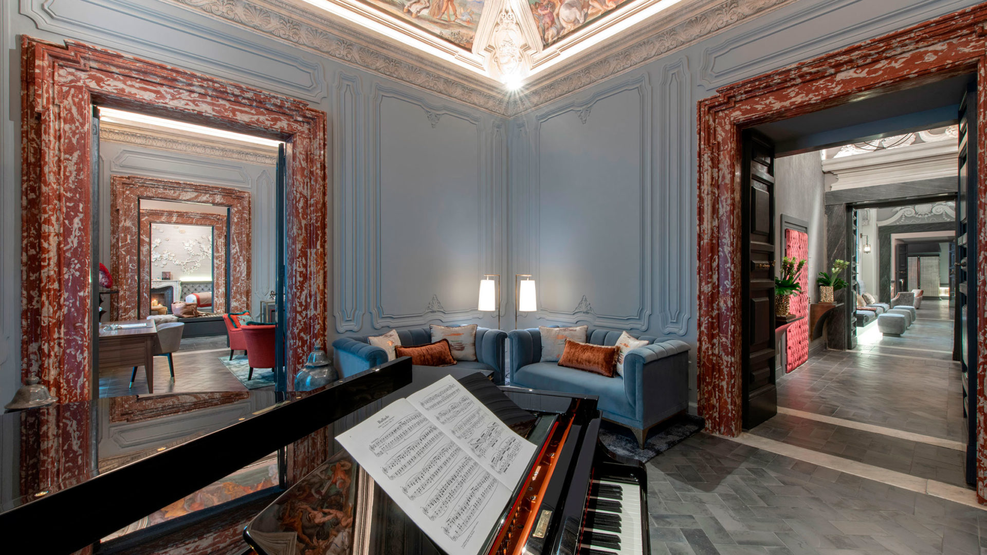 holy deer san lorenzo city lodge