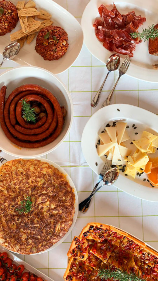 esther travel story canet