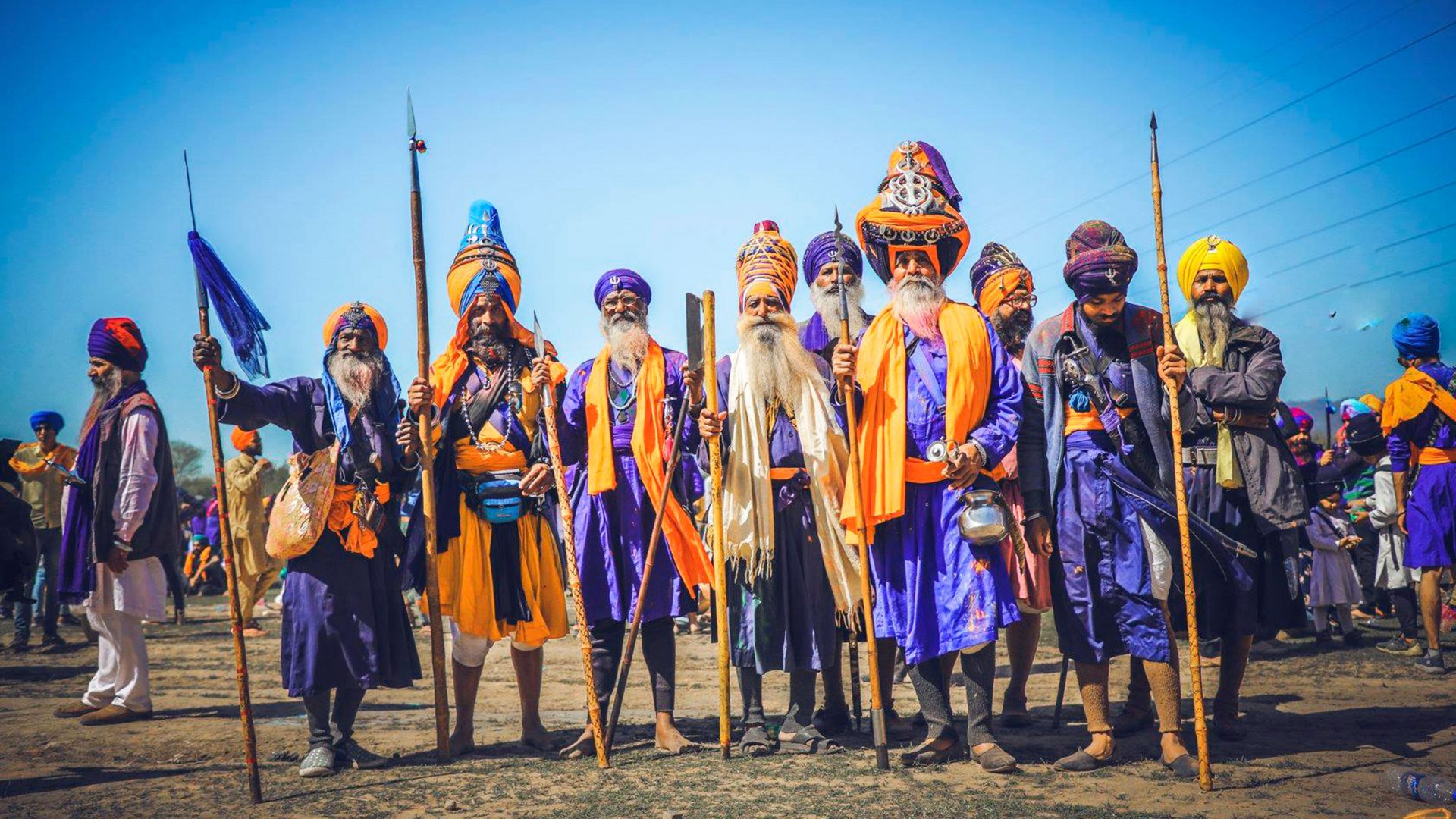 Celebra la primavera en India en los festivales Holi & Hola Mohalla