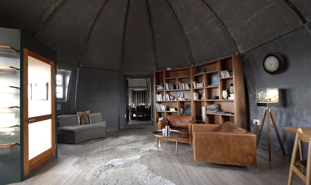 Antarctica: Early Emperors