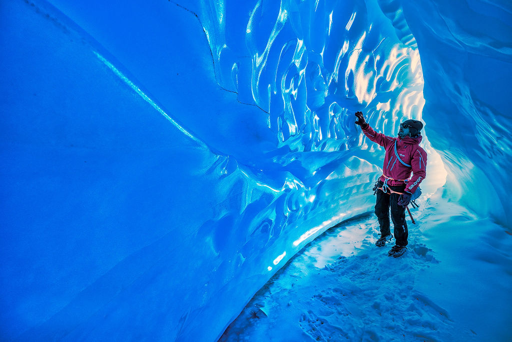 Antarctica: Emperors penguins & South Pole