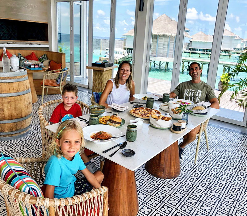 BRU-BRU-Exclusive-Travel-Designer-Maldivas-en-familia-Raffles-Meradhoo-2