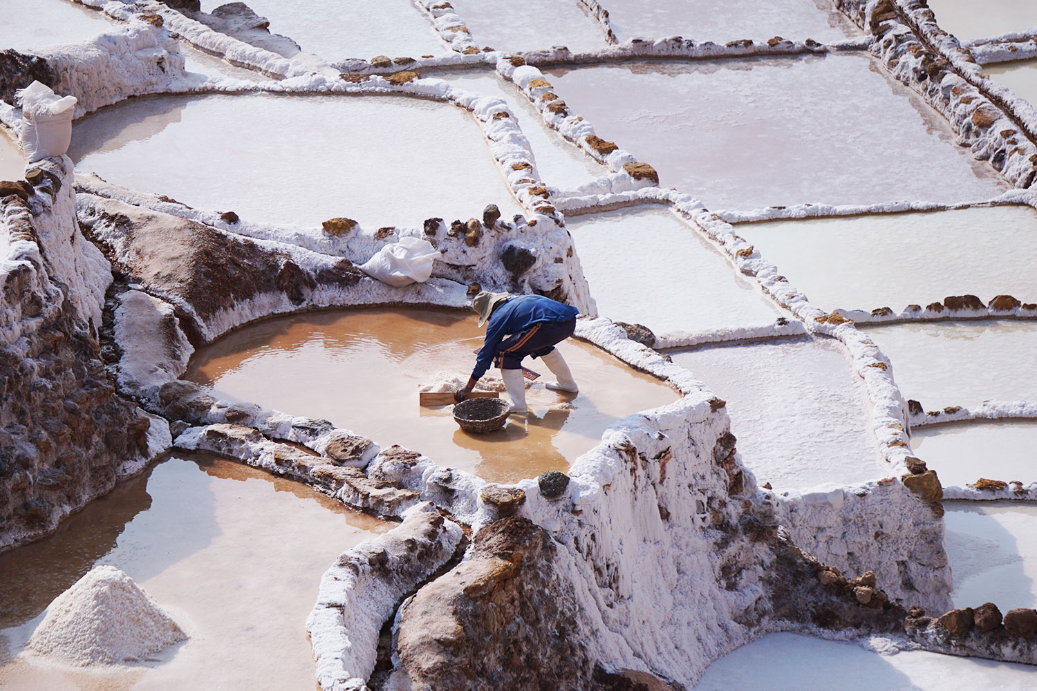 Bru-Bru-Travel-Story-Peru-MarasSal