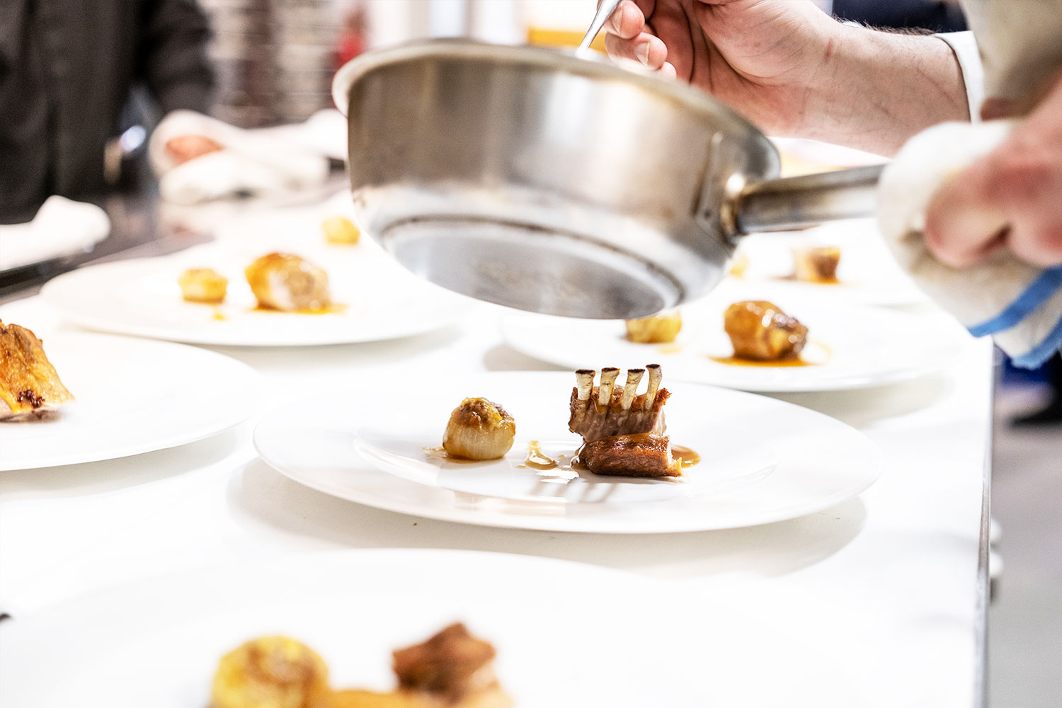 BRU-BRU-Viajes-gastronomicos-exclusivos-Ruta-del-Norte-Akelarre