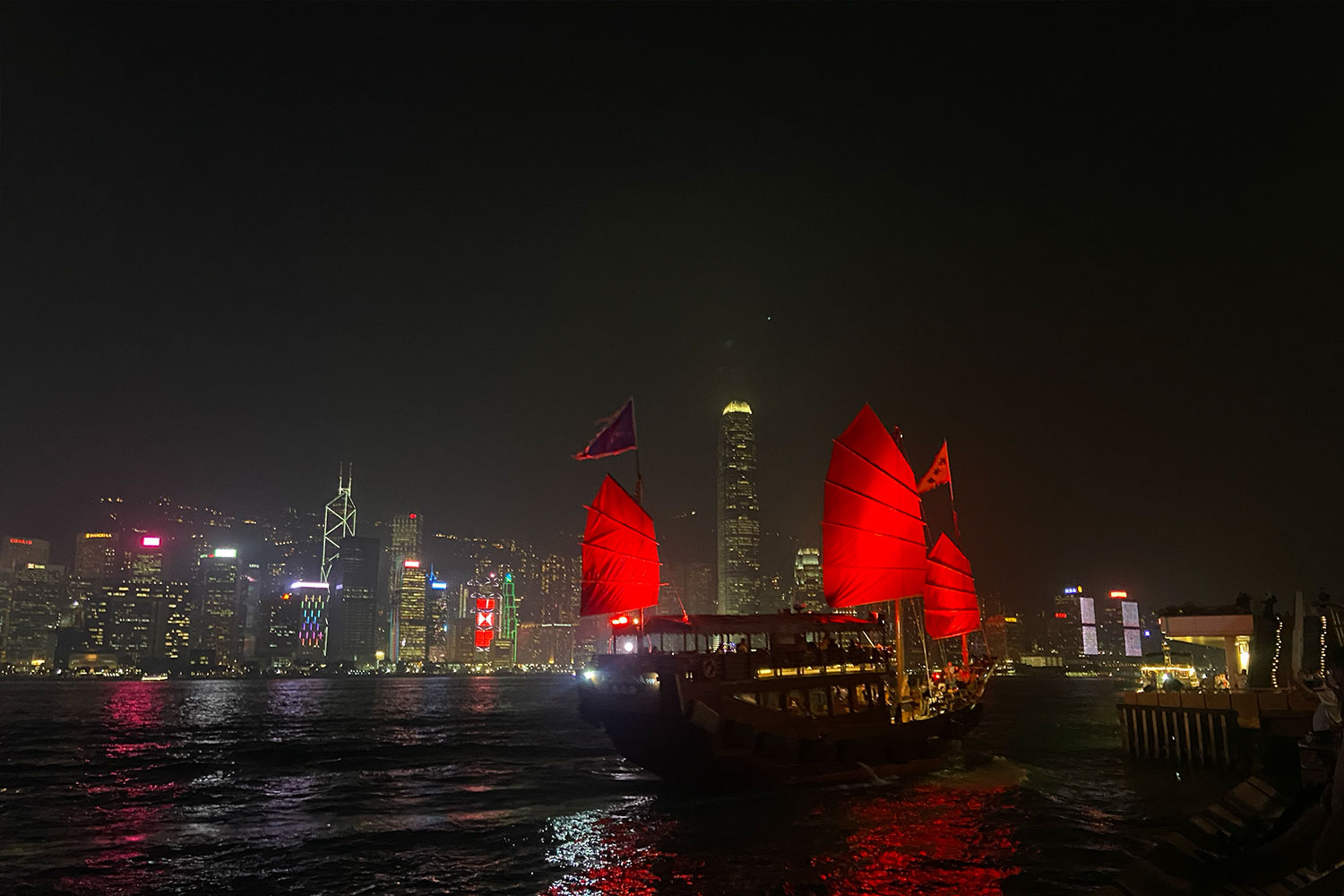 BRU-BRU Exclusive Travel Desinger- Travel story Hong Kong- Elena Gatius